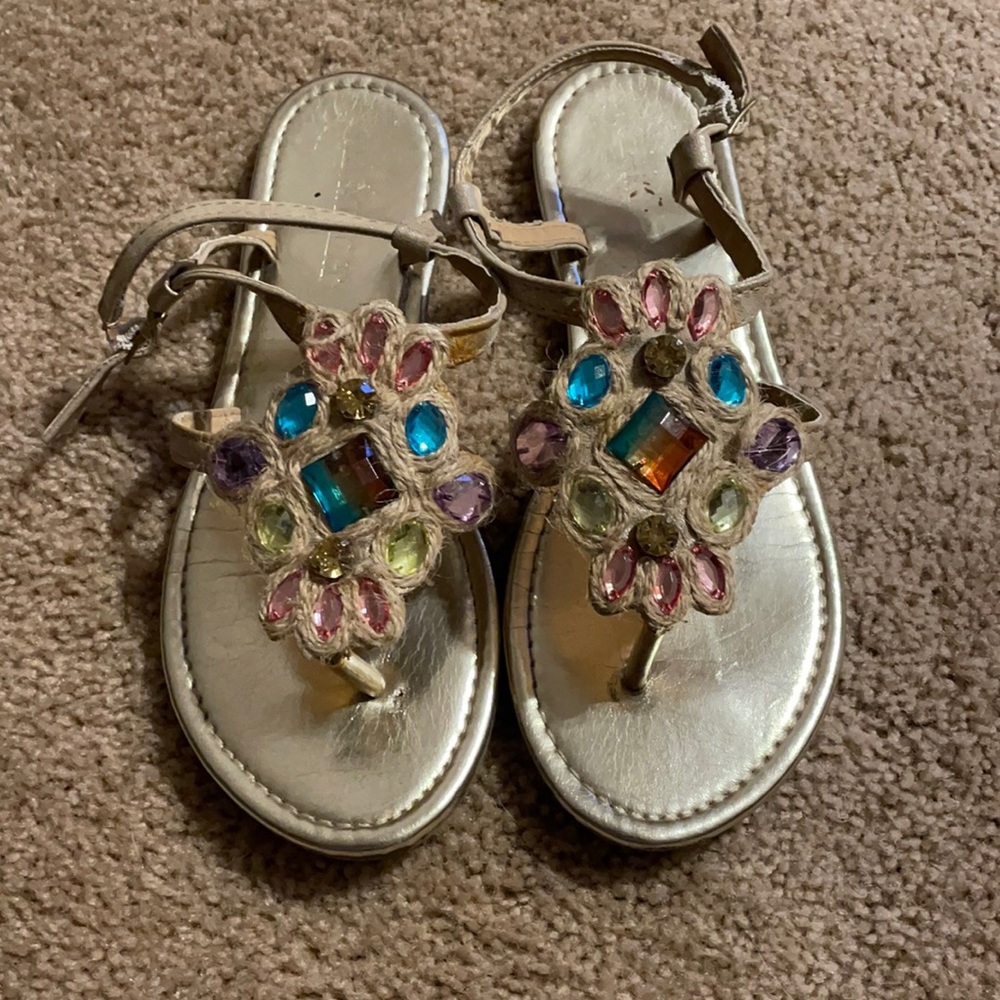 Women’s size 6 Olivia Miller sandals